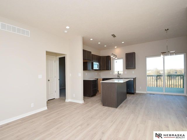 1724 Morgan Drive, Nebraska City, NE 68410