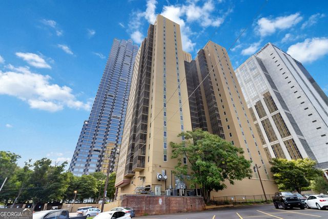 300 Peachtree Street NE 2N, Atlanta, GA 30308