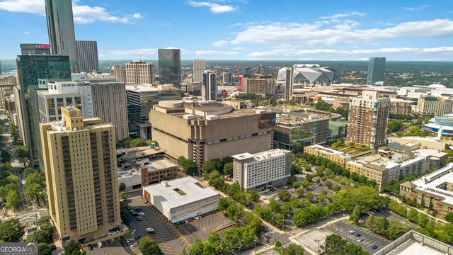 300 Peachtree Street NE 2N, Atlanta, GA 30308