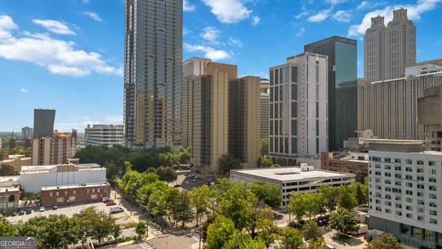 300 Peachtree Street NE 2N, Atlanta, GA 30308