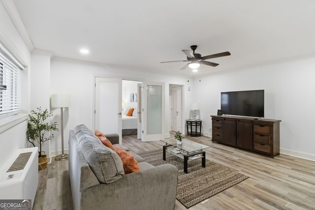 300 Peachtree Street NE 2N, Atlanta, GA 30308
