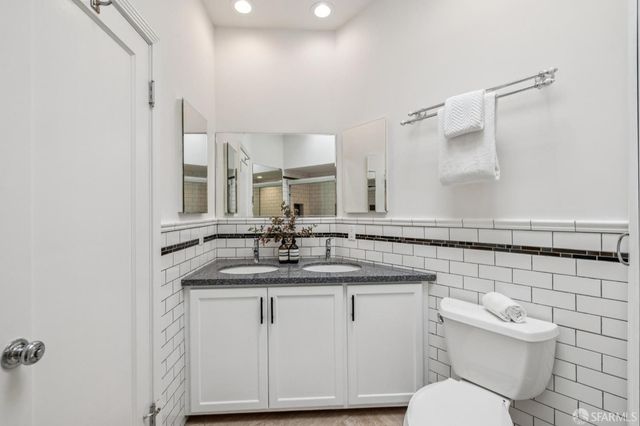 1727 31st Avenue, San Francisco, CA 94122