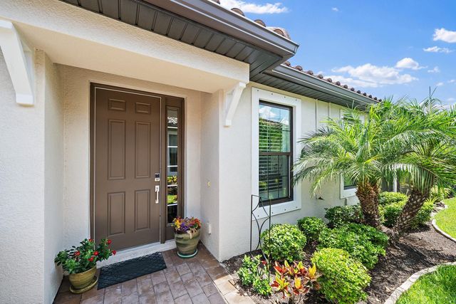 6066 MESA GLEN, Bradenton, FL 34203