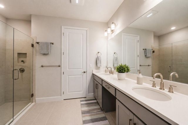 6066 MESA GLEN, Bradenton, FL 34203