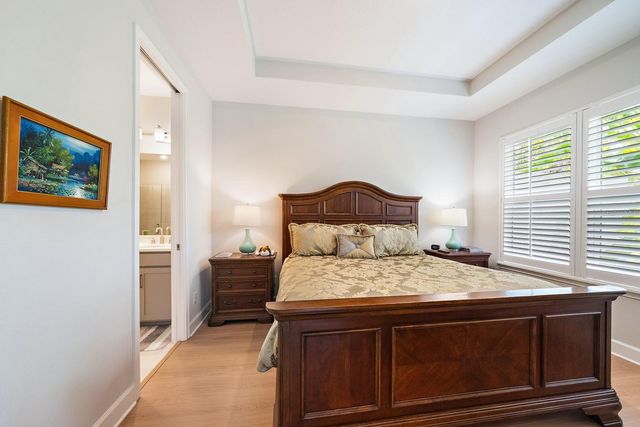 6066 MESA GLEN, Bradenton, FL 34203