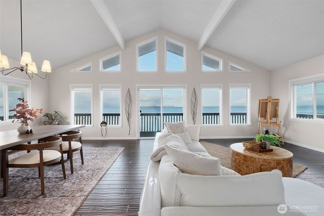 138 Sunrise Avenue SE, Ocean Shores, WA 98569