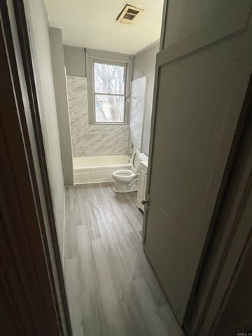 3312 W 12th St Street, Little Rock, AR 72204