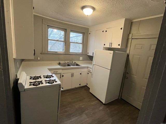 3312 W 12th St Street, Little Rock, AR 72204