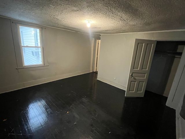 3312 W 12th St Street, Little Rock, AR 72204