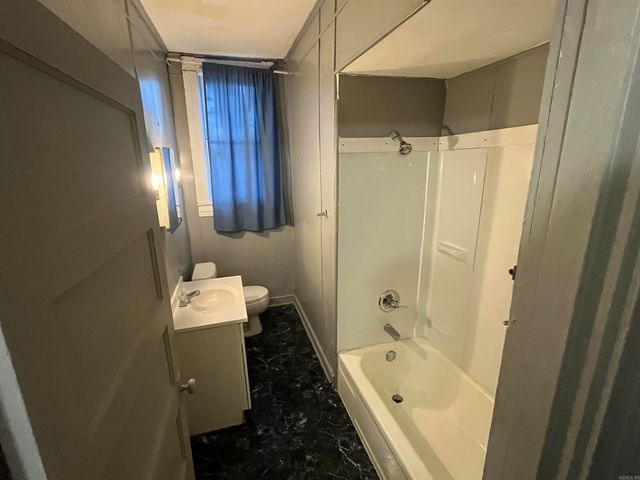3312 W 12th St Street, Little Rock, AR 72204