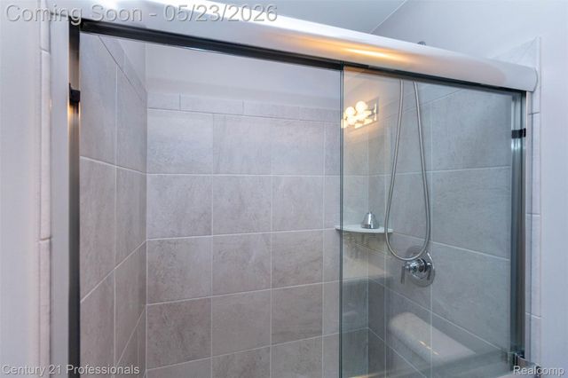 4918 TREESIDE Lane 27, Troy, MI 48098