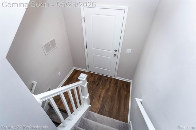 4918 TREESIDE Lane 27, Troy, MI 48098