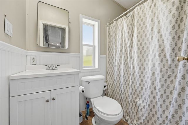3 Cara Dr, Amwell, PA 15301