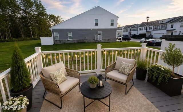 4 Victoria Gardens Square, Neptune Township, NJ 07753