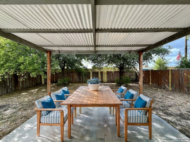 2411 Westgard Pass, San Antonio, TX 78245