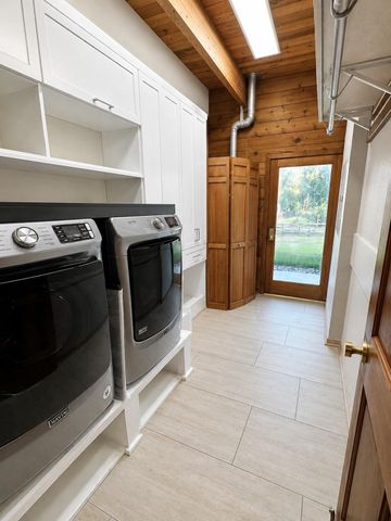 2405 Carriage Lamp Lane, Conroe, TX 77384
