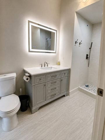 2405 Carriage Lamp Lane, Conroe, TX 77384