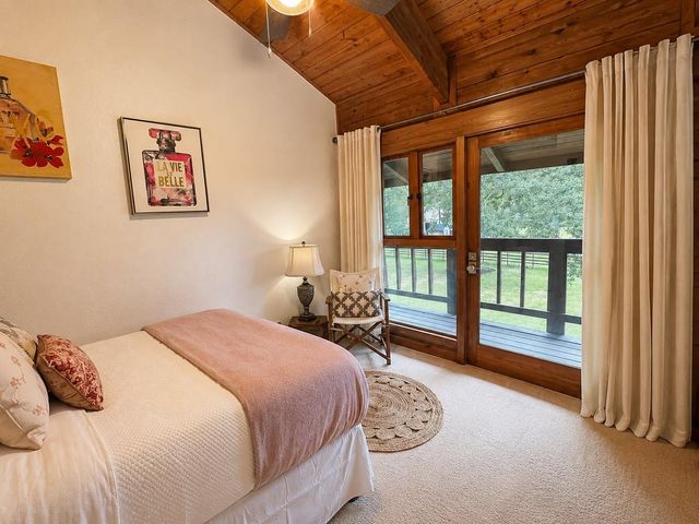 2405 Carriage Lamp Lane, Conroe, TX 77384