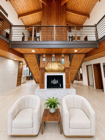 2405 Carriage Lamp Lane, Conroe, TX 77384