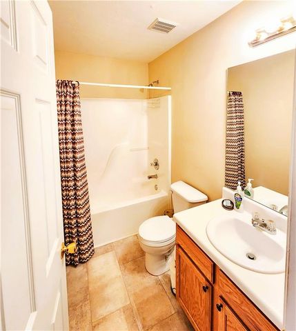 4353 Flat Stone Lane, Snellville, GA 30039