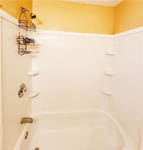 4353 Flat Stone Lane, Snellville, GA 30039