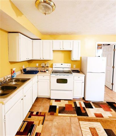 4353 Flat Stone Lane, Snellville, GA 30039