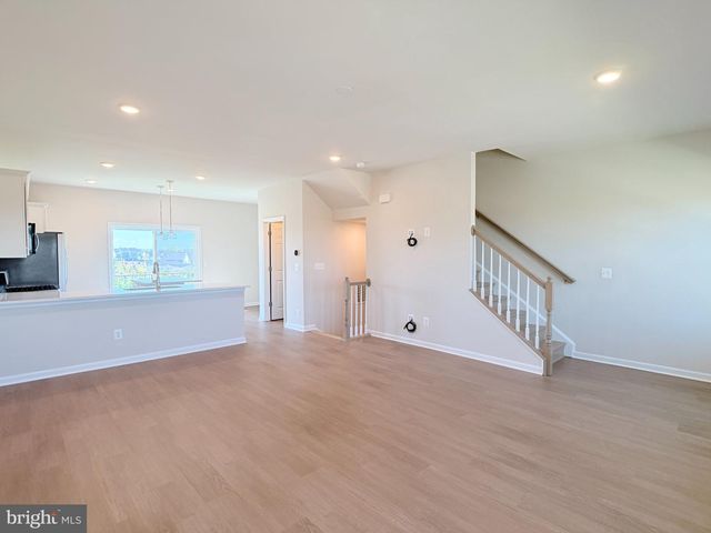 136 SWANSONG PL, Winchester, VA 22603