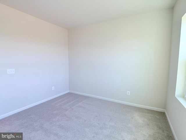 136 SWANSONG PL, Winchester, VA 22603
