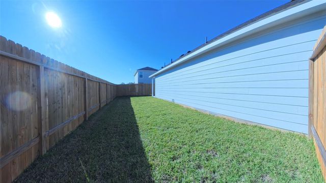 16490 Valerie Marie Place, Conroe, TX 77306