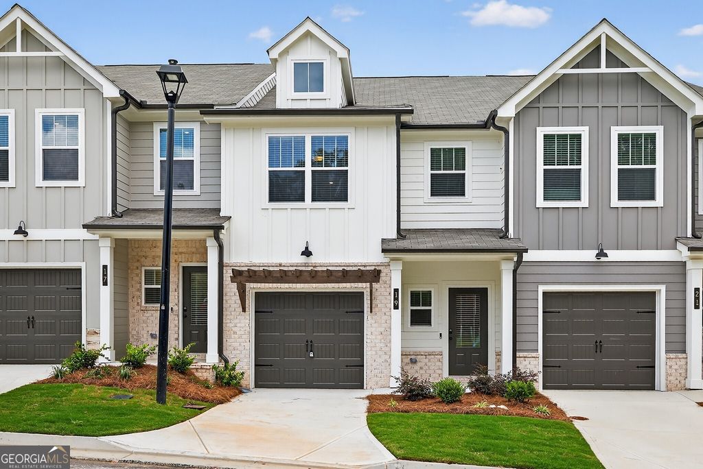 19 Benscot Drive, Austell, GA 30106