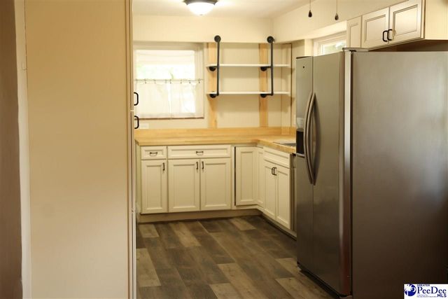 806 S Eight st, Hartsville, SC 29501