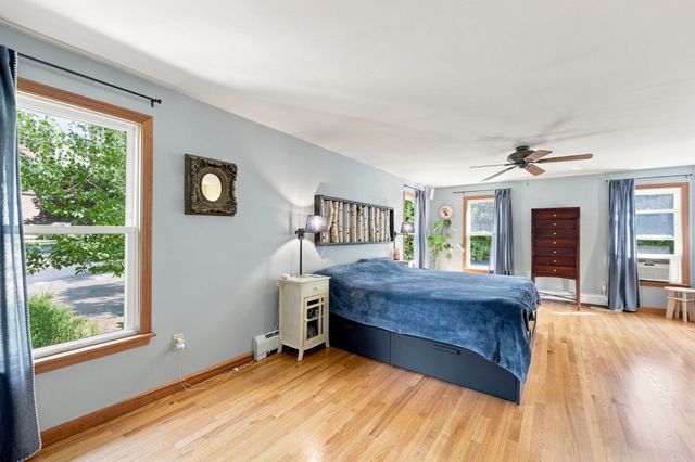 143 Park St, Easthampton, MA 01027