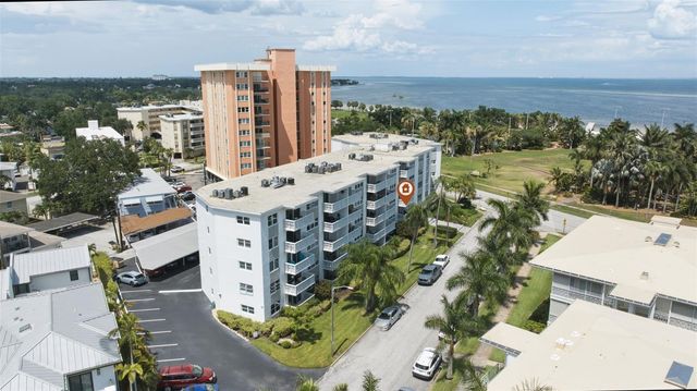 1100 N SHORE DRIVE NE 304, St Petersburg, FL 33701