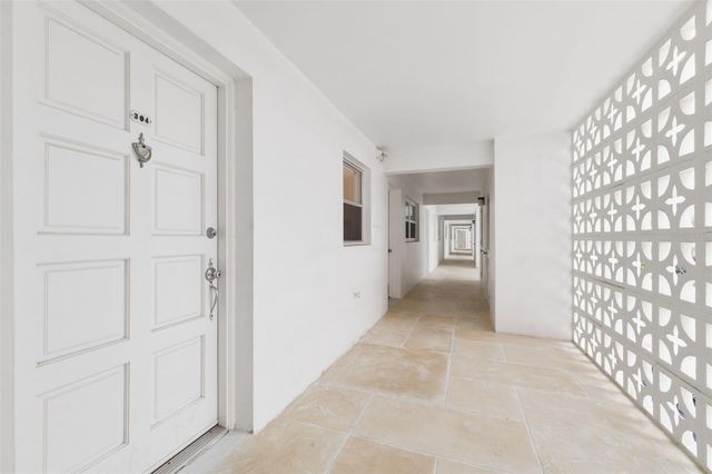 1100 N SHORE DRIVE NE 304, St Petersburg, FL 33701
