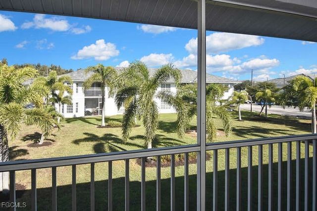 8331 Bernwood Cove LOOP 1402, Fort Myers, FL 33966