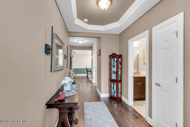 7 Festival Court, Howell, NJ 07731