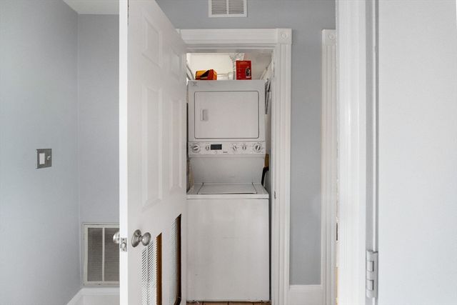 705 Massachusetts Avenue 8, Boston, MA 02118