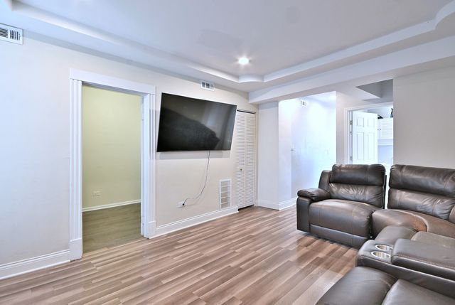 5125 S Elizabeth Street, Chicago, IL 60609