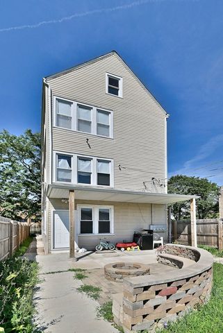 5125 S Elizabeth Street, Chicago, IL 60609