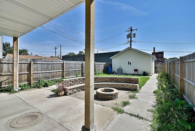 5125 S Elizabeth Street, Chicago, IL 60609