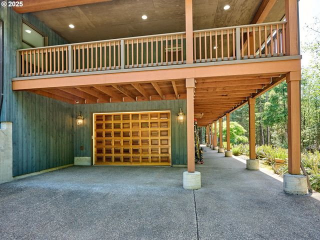 23456 S SCHIEFFER Rd, Colton, OR 97017