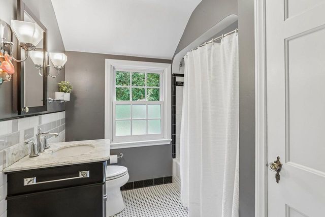 4117 Yuma Drive, Madison, WI 53711