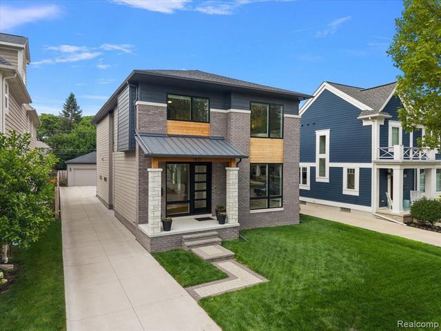 1821 Hazel Street, Birmingham, MI 48009