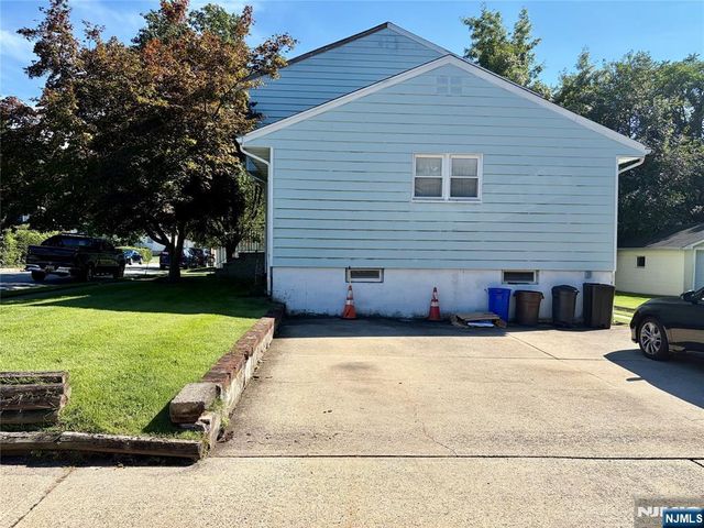 85 Wood Place, Dumont, NJ 07628