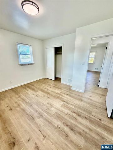 85 Wood Place, Dumont, NJ 07628