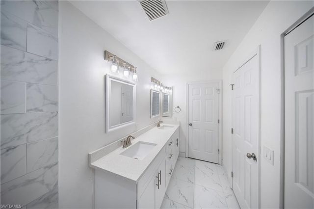 1235 NW 33rd PL, Cape Coral, FL 33993