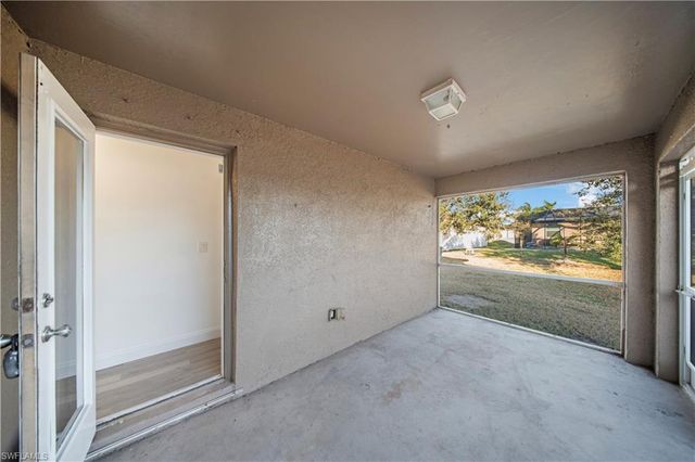 1235 NW 33rd PL, Cape Coral, FL 33993