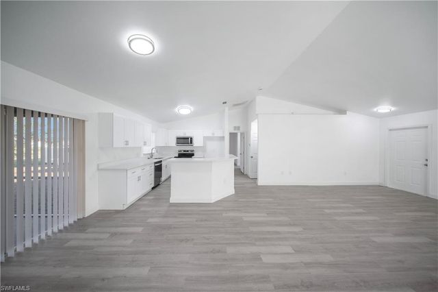 1235 NW 33rd PL, Cape Coral, FL 33993