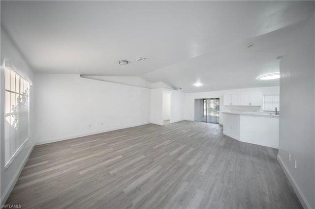 1235 NW 33rd PL, Cape Coral, FL 33993