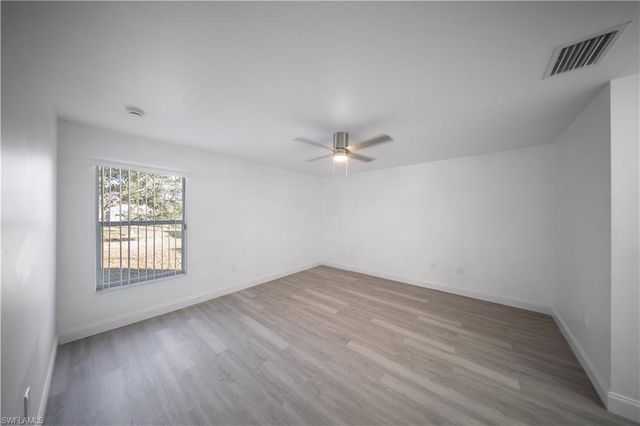 1235 NW 33rd PL, Cape Coral, FL 33993